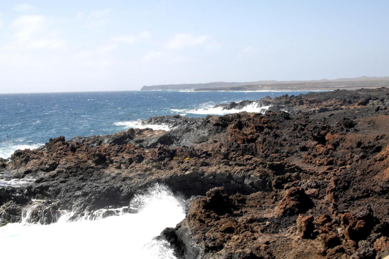 Mar De Sal Apartment Teguise  Luaran gambar